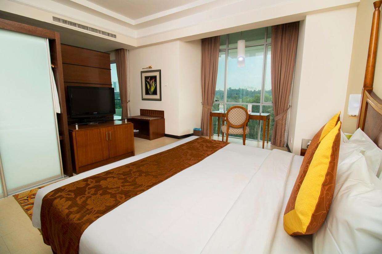 Nilai Springs Resort Hotel Zewnętrze zdjęcie