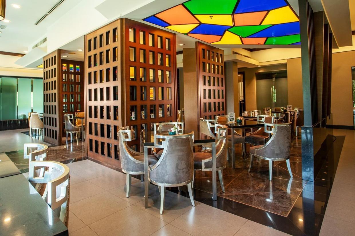 Nilai Springs Resort Hotel Zewnętrze zdjęcie