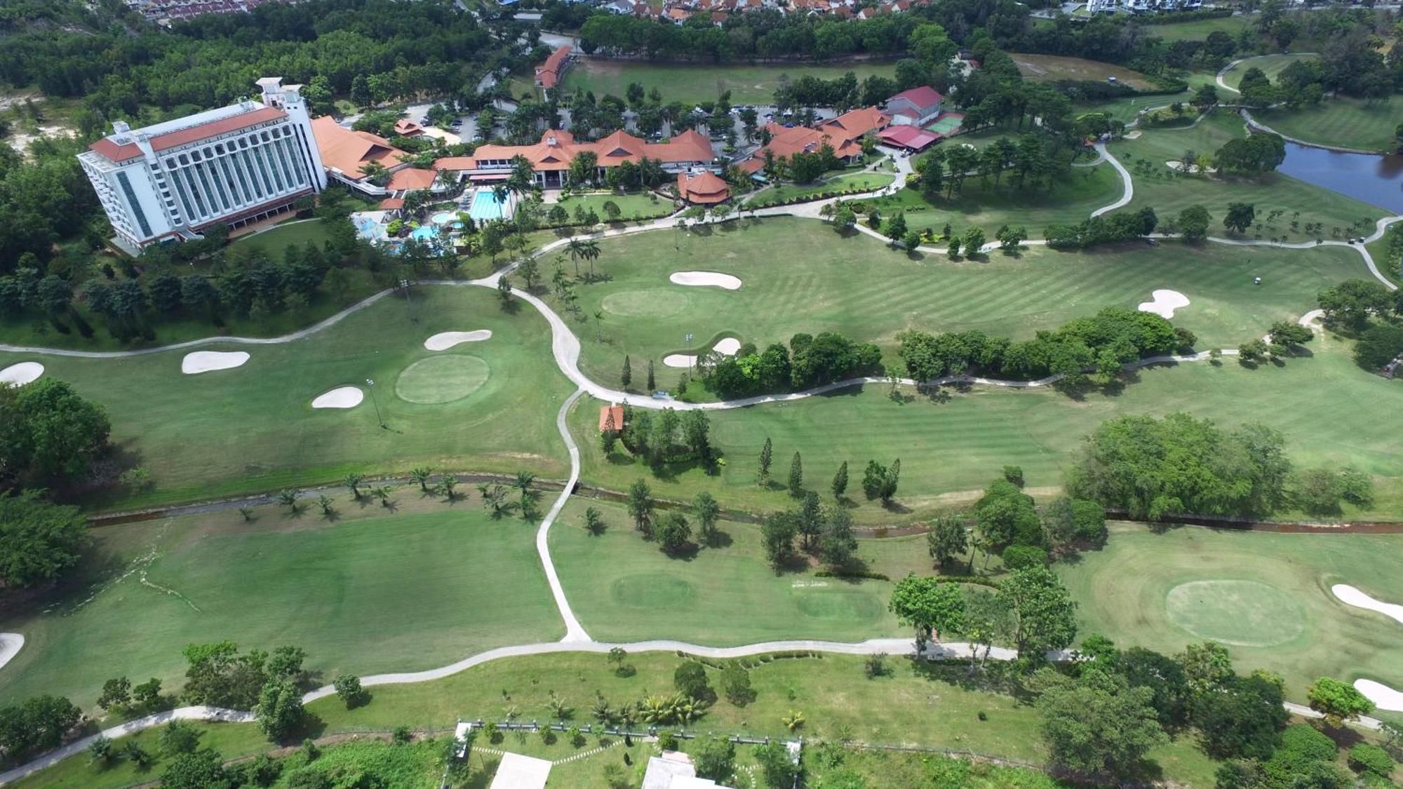 Nilai Springs Resort Hotel Zewnętrze zdjęcie