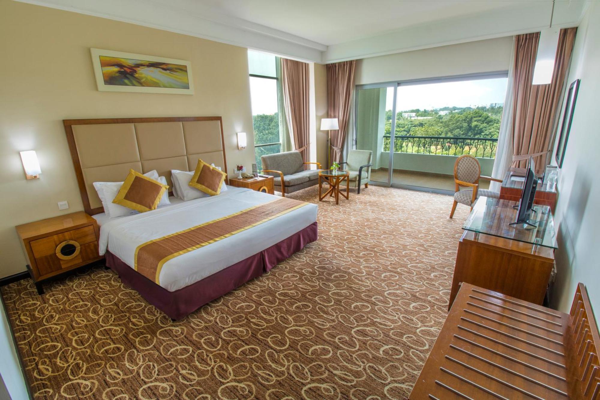 Nilai Springs Resort Hotel Zewnętrze zdjęcie