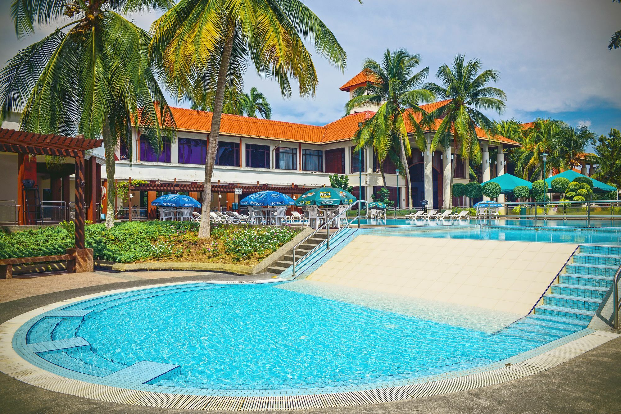 Nilai Springs Resort Hotel Zewnętrze zdjęcie